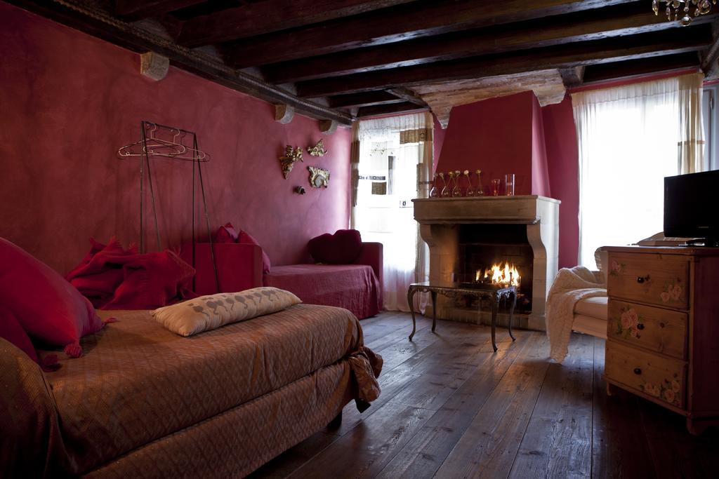 Locanda Al Cappello Bed & Breakfast Udine Room photo